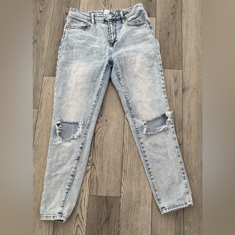 No Boundaries Light Blue Distressed Skinny Jeans
